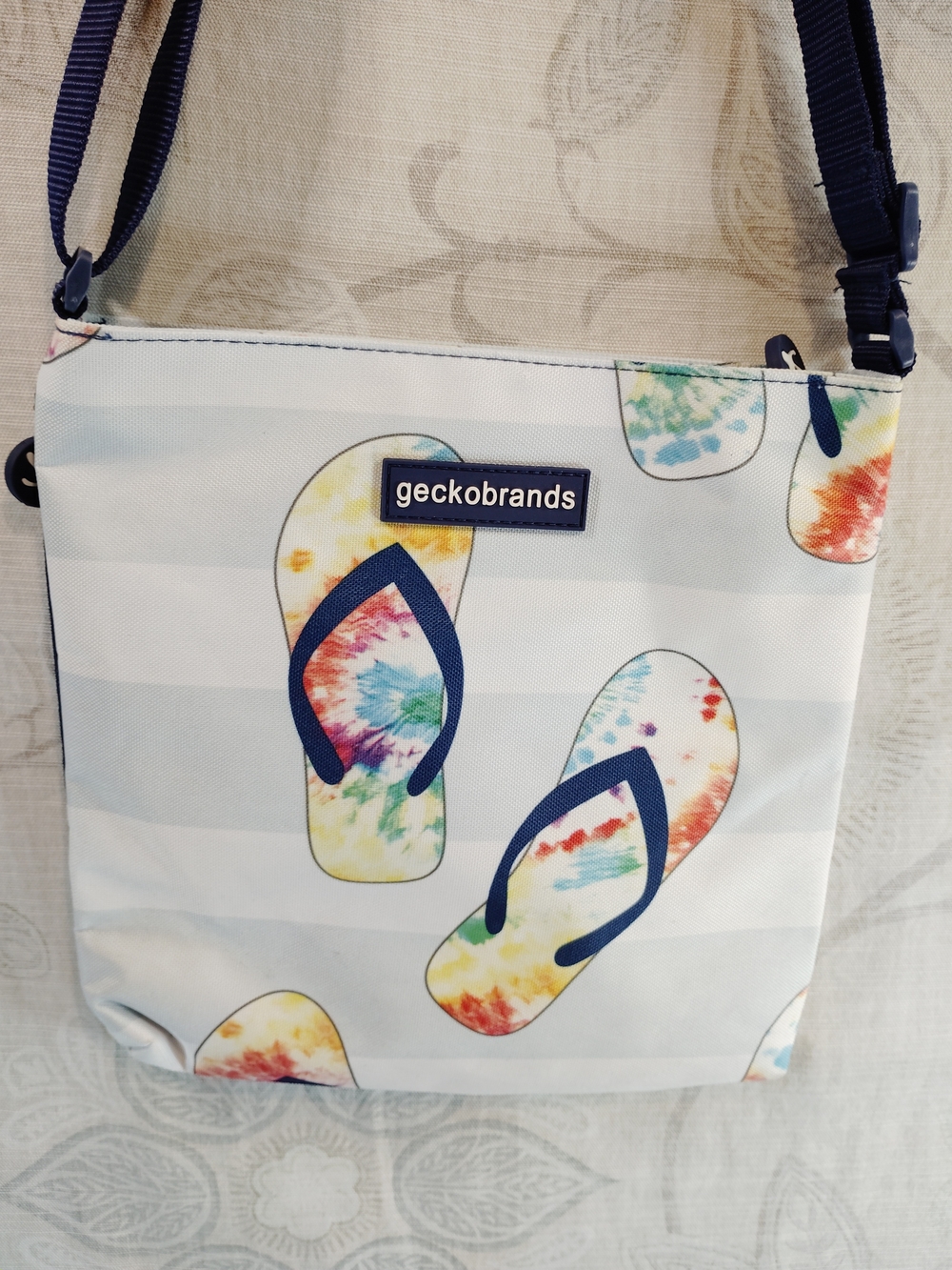 Geckobrands Grey And White Striped Flip Flop Crossbody Bag